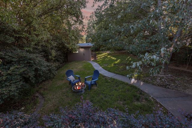 1545 Olive Avenue, Redding, CA 96001