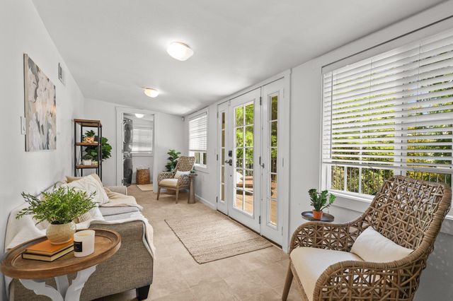 1545 Olive Avenue, Redding, CA 96001