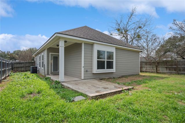 1524 Boone St, Bryan, TX 7780
