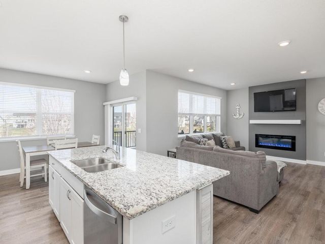 1048 Shoreview Drive, Jordan, MN 55352