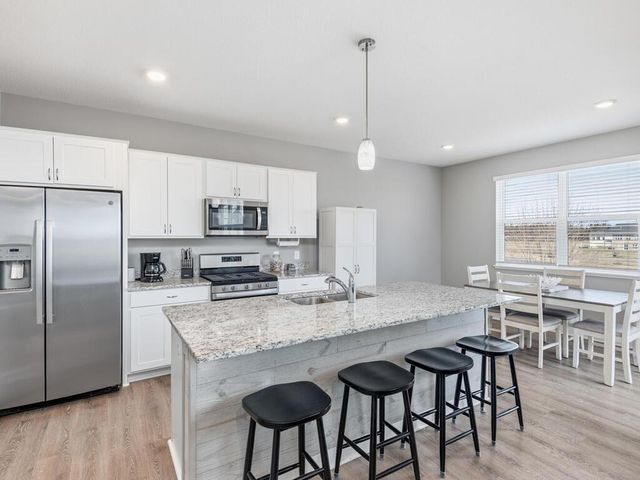 1048 Shoreview Drive, Jordan, MN 55352