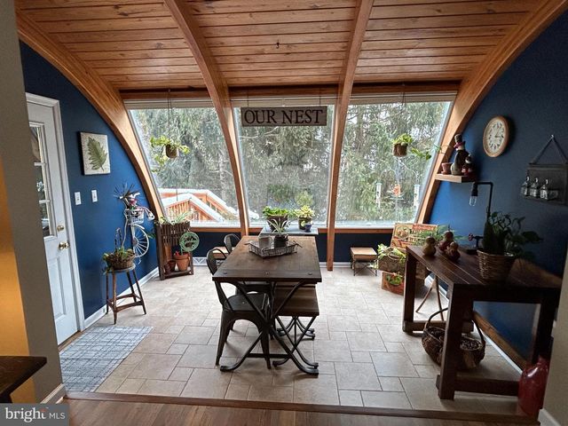 55 JEAN LO WAY, York, PA 17406