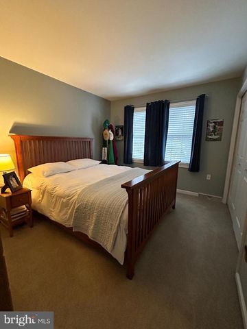 55 JEAN LO WAY, York, PA 17406