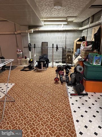 55 JEAN LO WAY, York, PA 17406