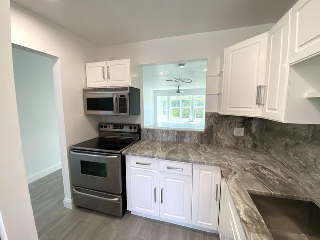 2450 Black Olive Boulevard A, Delray Beach, FL 33445