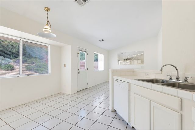 3840 Cobble Court, Palmdale, CA 93551