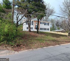 639 Bonnie Dell Drive, Marietta, GA 30062