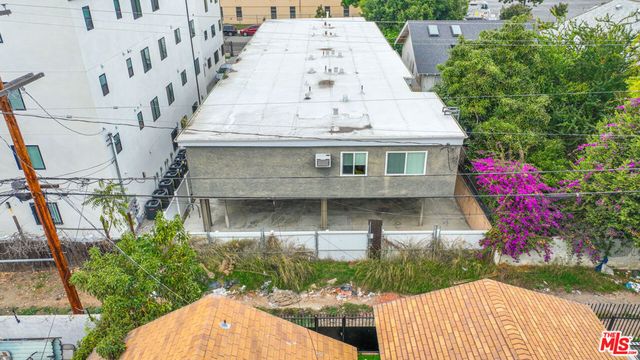 1250 W 37th Street, Los Angeles, CA 90007