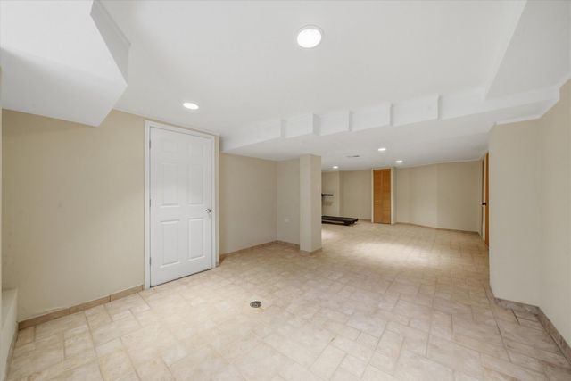 1838 Maple Avenue, Berwyn, IL 60402