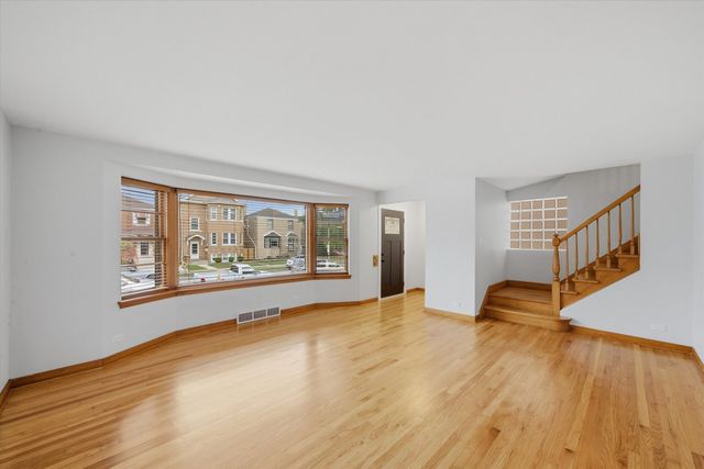 1838 Maple Avenue, Berwyn, IL 60402
