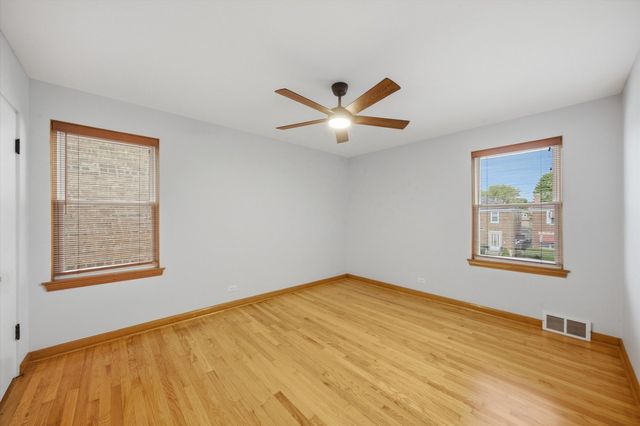 1838 Maple Avenue, Berwyn, IL 60402