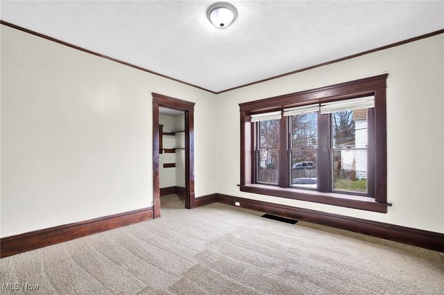 163 Russell Avenue, Akron, OH 44311