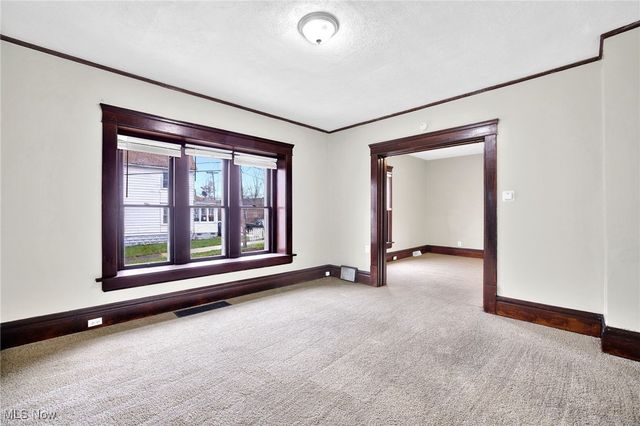 163 Russell Avenue, Akron, OH 44311