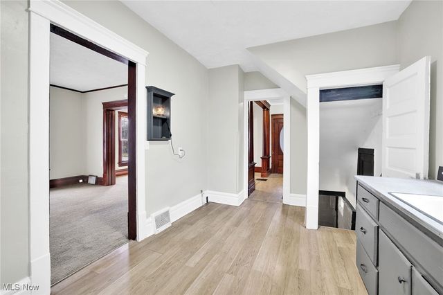 163 Russell Avenue, Akron, OH 44311