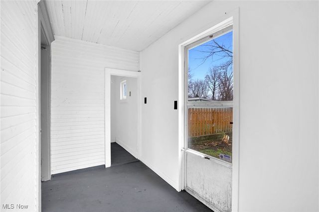 163 Russell Avenue, Akron, OH 44311