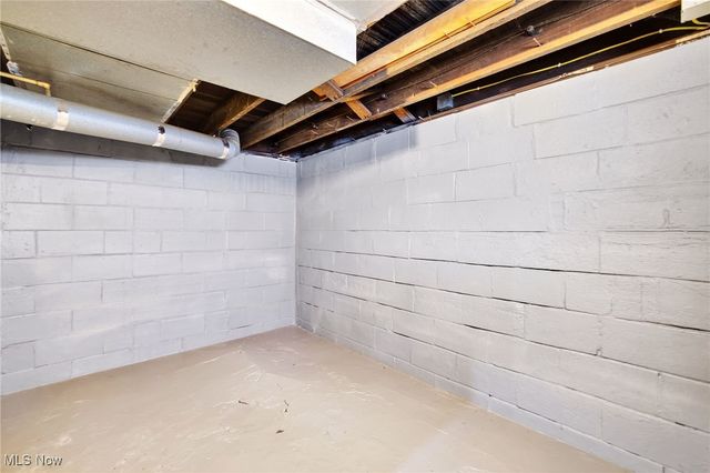 163 Russell Avenue, Akron, OH 44311