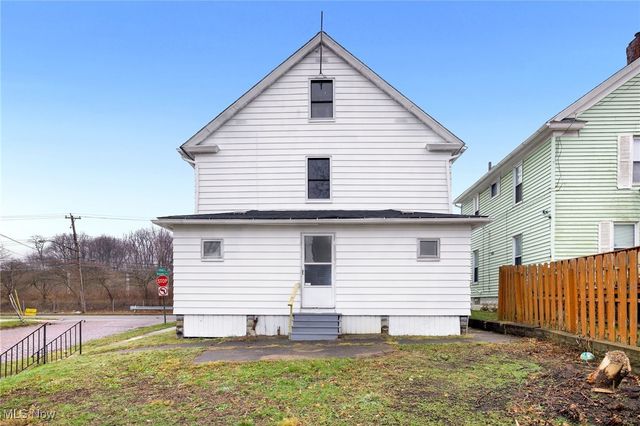 163 Russell Avenue, Akron, OH 44311