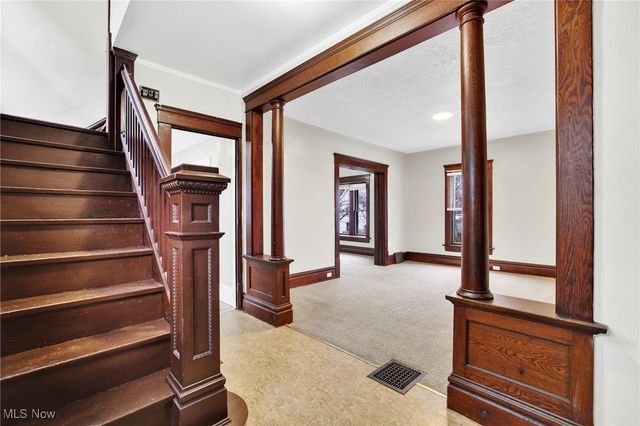 163 Russell Avenue, Akron, OH 44311