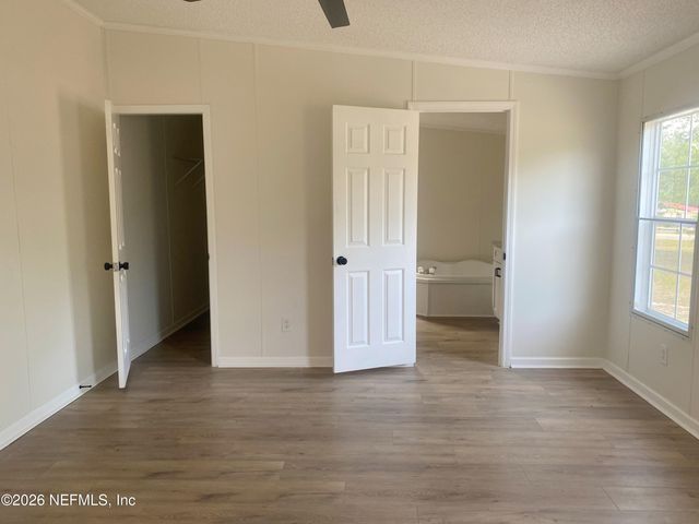 195 YUCCA Street, Middleburg, FL 32068