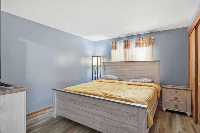 135 Bulat Dr, Springfield, MA 01129