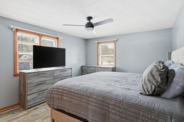 135 Bulat Dr, Springfield, MA 01129