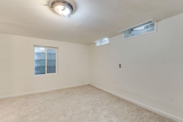 9620 W Tee Ln, Wichita, KS 67212