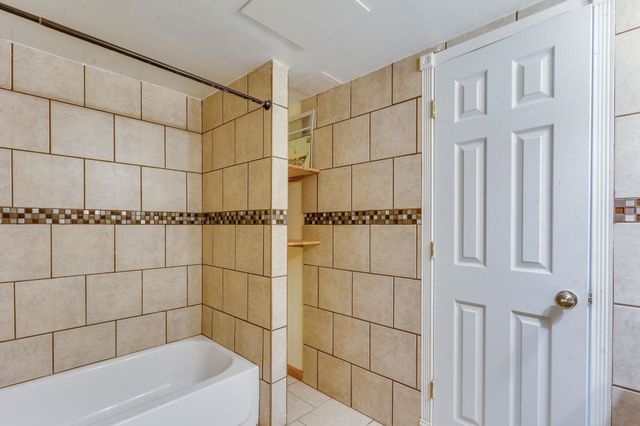 9620 W Tee Ln, Wichita, KS 67212