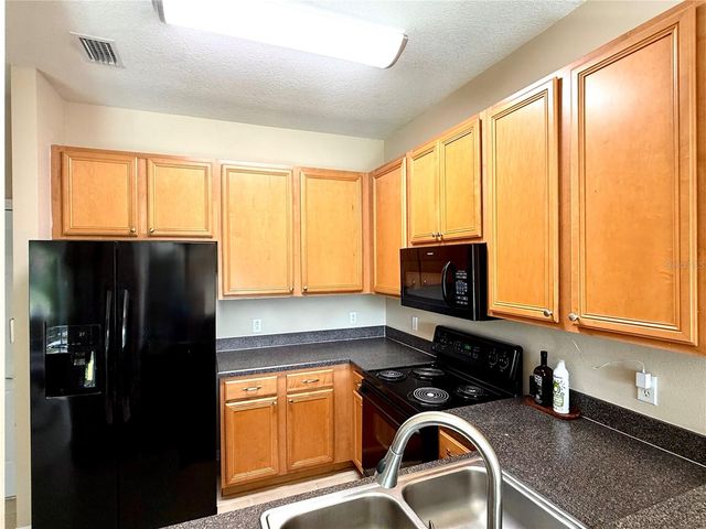 20314 NOBLE OAK PLACE, Tampa, FL 33647