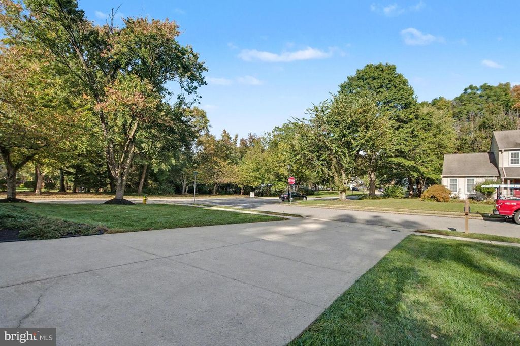 Image 71 of property listing at 401 FAIR HILL CT, Annapolis, MD 21403