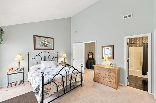 311 75th Ave N Apt 15, Myrtle Beach, SC 29572