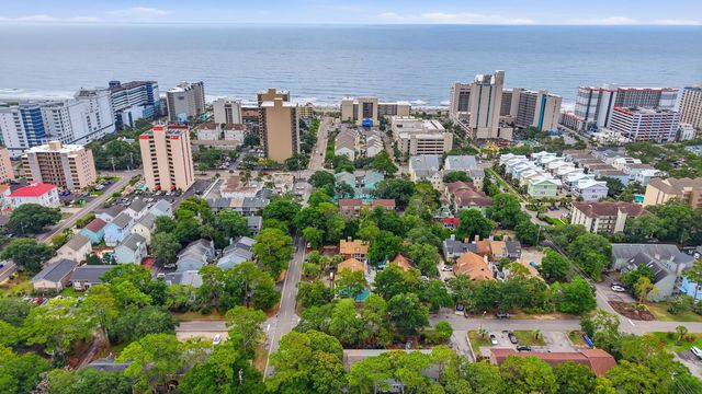 311 75th Ave N Apt 15, Myrtle Beach, SC 29572
