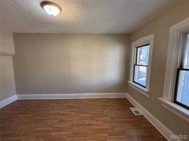 615 George Street, Alton, IL 62002