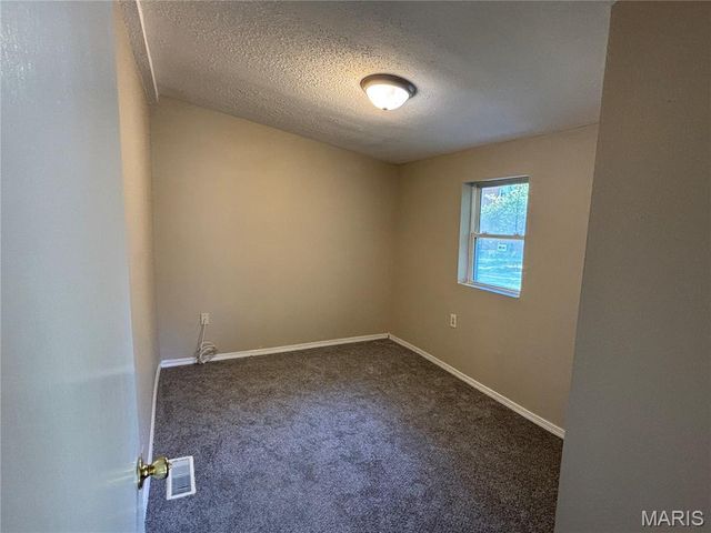 615 George Street, Alton, IL 62002