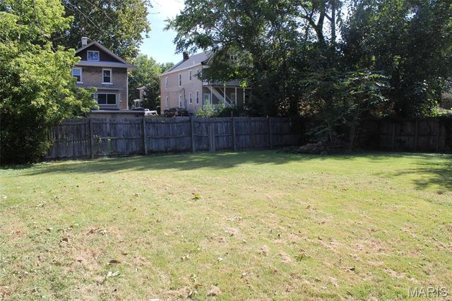 615 George Street, Alton, IL 62002