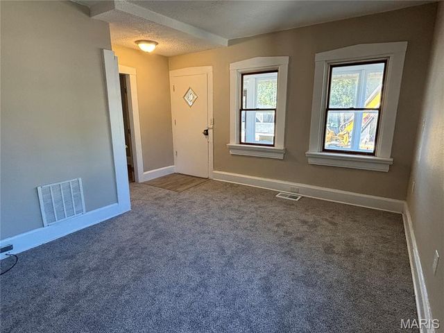615 George Street, Alton, IL 62002