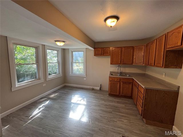 615 George Street, Alton, IL 62002