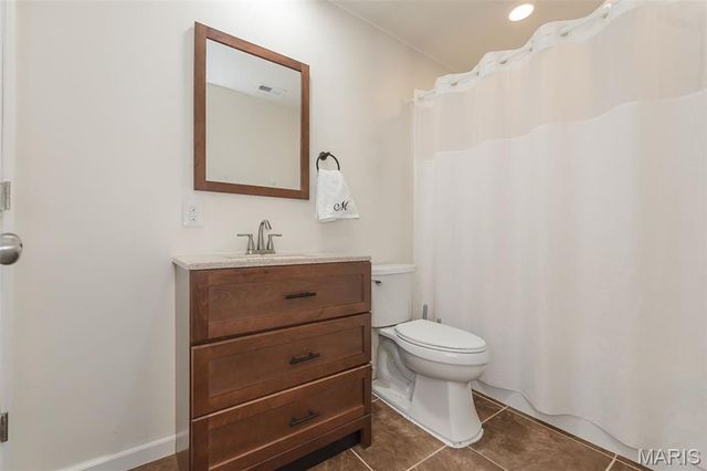 904 N 2nd Street, De Soto, MO 63020