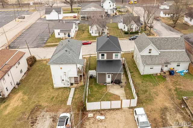 904 N 2nd Street, De Soto, MO 63020