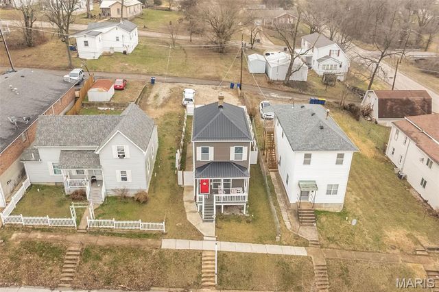 904 N 2nd Street, De Soto, MO 63020