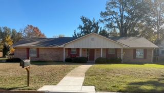 2108 Agnew Street, Bonham, TX 75418