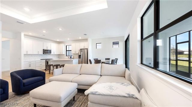 20514 Pebble Glen DR, Estero, FL 33928