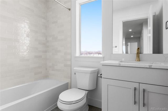 14261 Currant Street, Broomfield, CO 80020