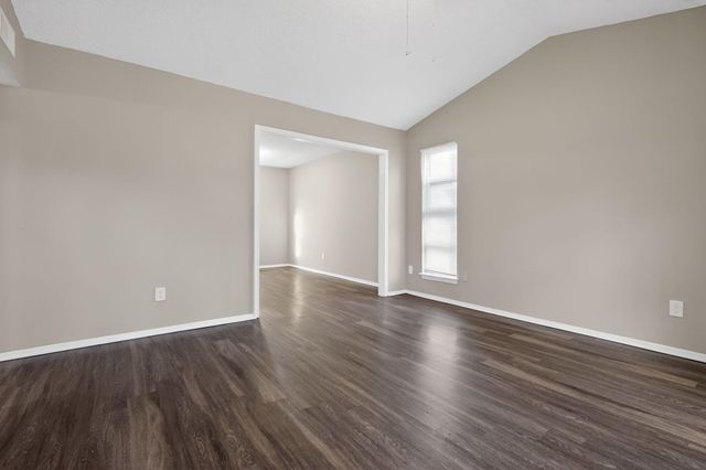 691 CREEKSTONE CIR, Memphis, TN 38127