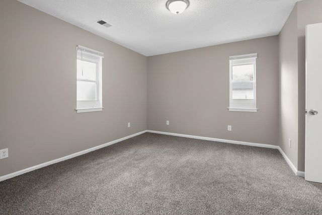 691 CREEKSTONE CIR, Memphis, TN 38127