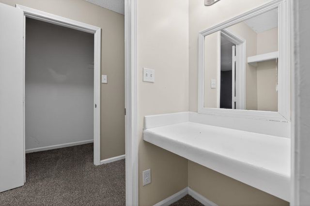 691 CREEKSTONE CIR, Memphis, TN 38127