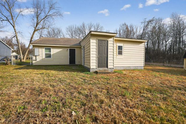 691 CREEKSTONE CIR, Memphis, TN 38127