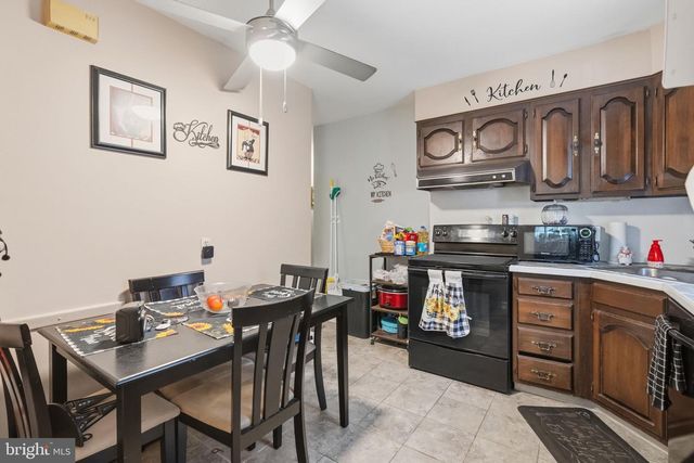 409 W LOGAN ST, Norristown, PA 19401