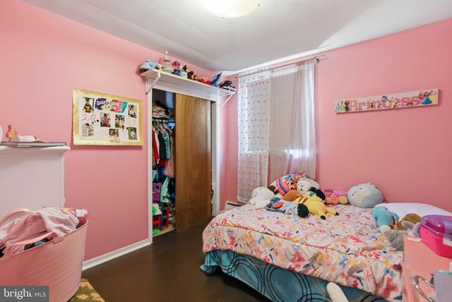 409 W LOGAN ST, Norristown, PA 19401