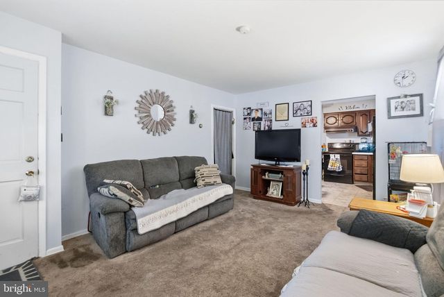 409 W LOGAN ST, Norristown, PA 19401