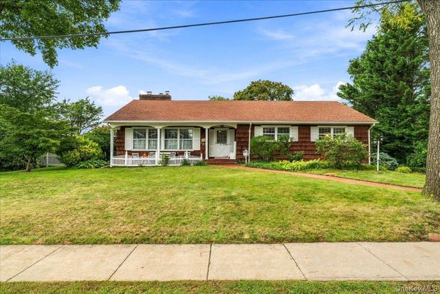 3075 Wilson Avenue, Wantagh, NY 11793